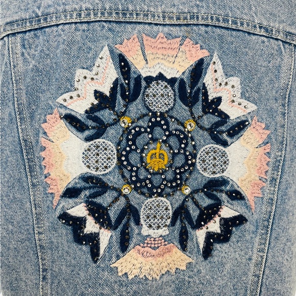 Y2K BEBE DESTINY GABBY DENIM JEAN JACKET EMBROIDERED SIZE LARGE - Picture 4 of 13